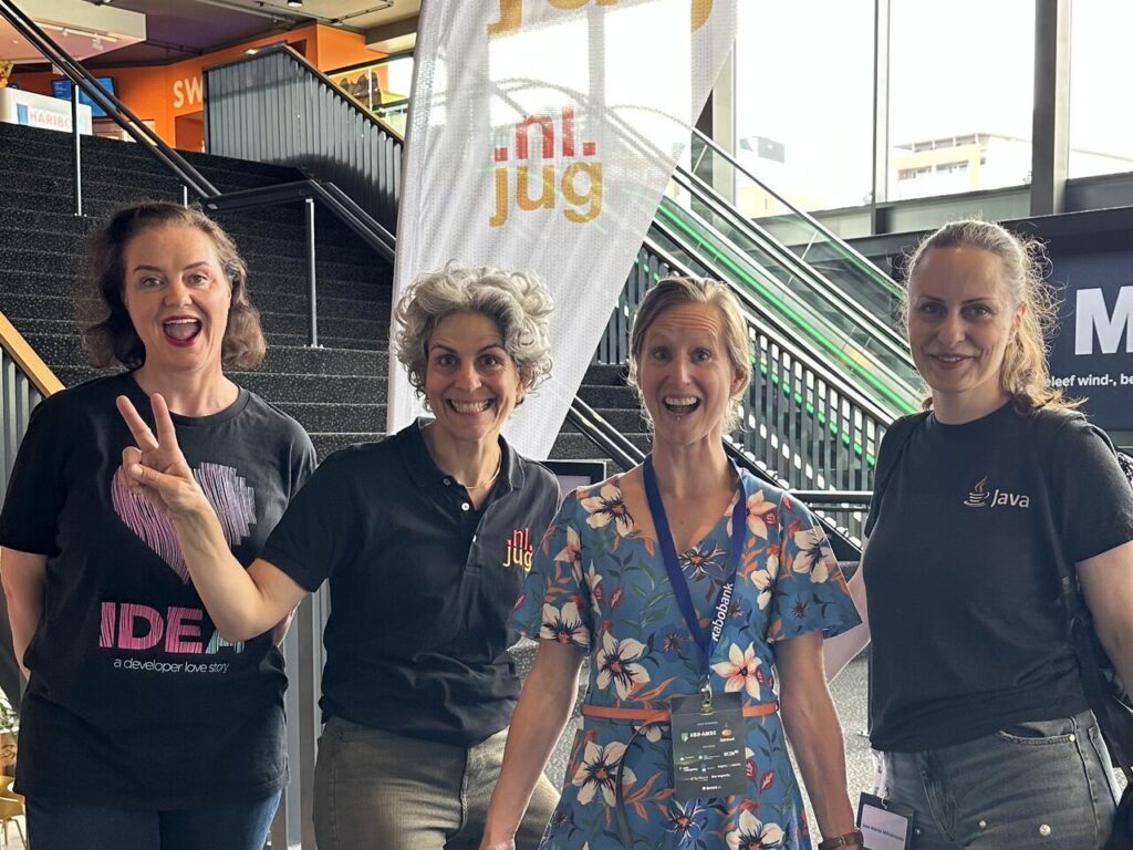 Marit van Dijk, Marianne Hoornenborg, Felienne Hermans and Ana-Maria Mihalceanu at JSpring.